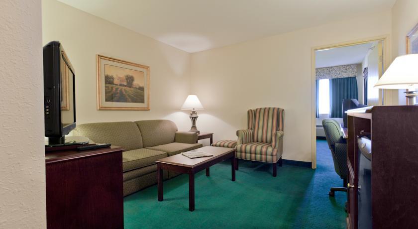 Country Inn & Suites By Radisson, Cedar Rapids Airport, Ia Room photo